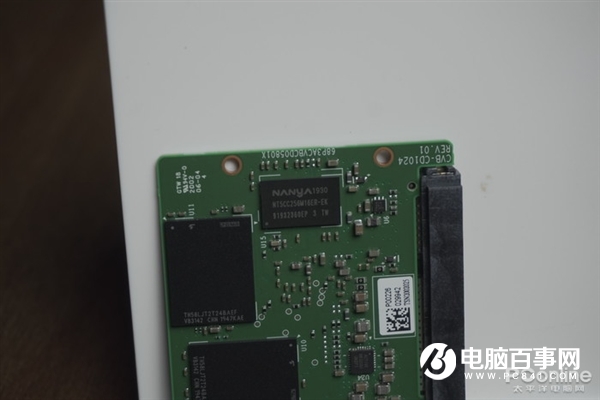 SATA固态的“超大杯”！浦科特M8VC Plus 1TB SSD上手