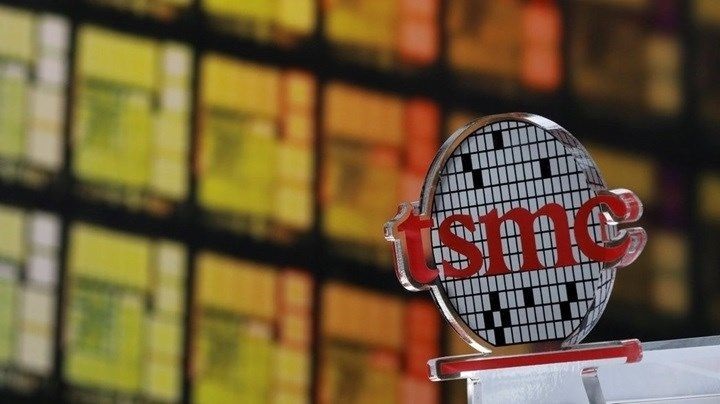 台媒：台积电现已采购 35 台 EUV 光刻机，占 ASML 过半产量