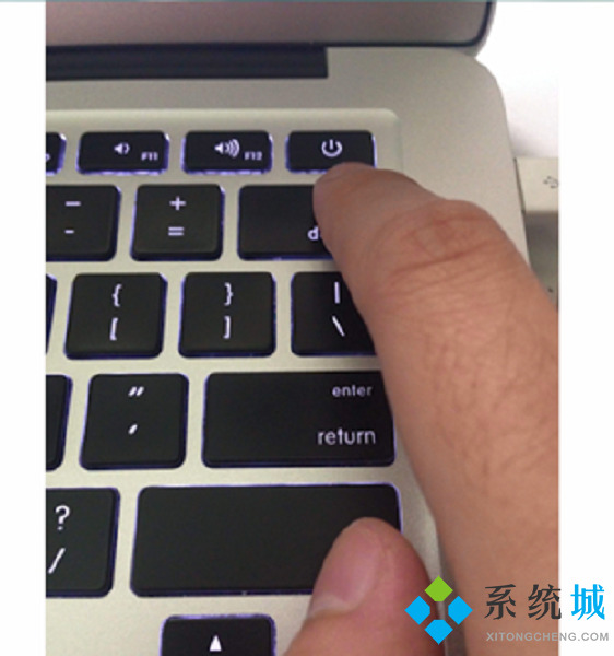 苹果电脑黑屏按什么键恢复 macbook无缘无故黑屏的解决方法